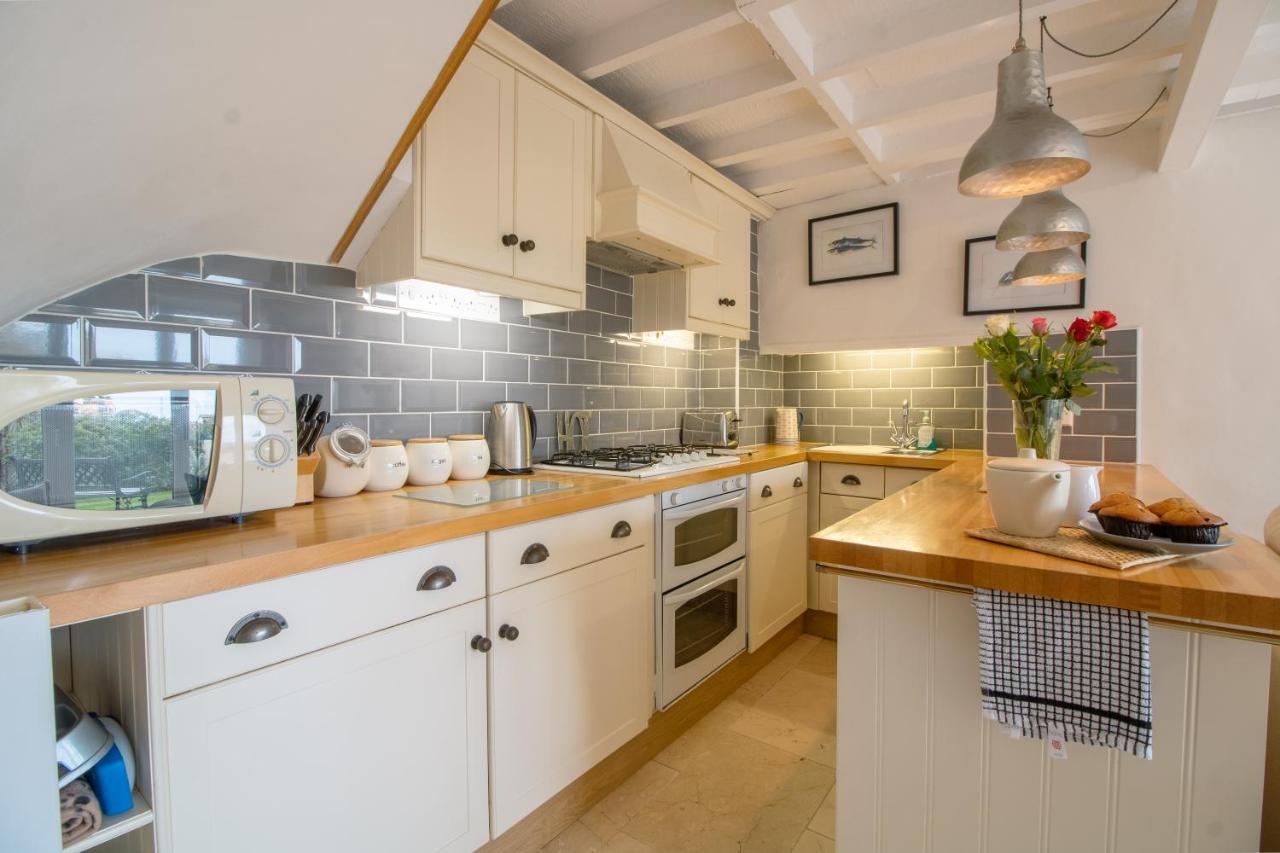 Villa Cormorant- Sea View, Couples Retreat Brixham Esterno foto